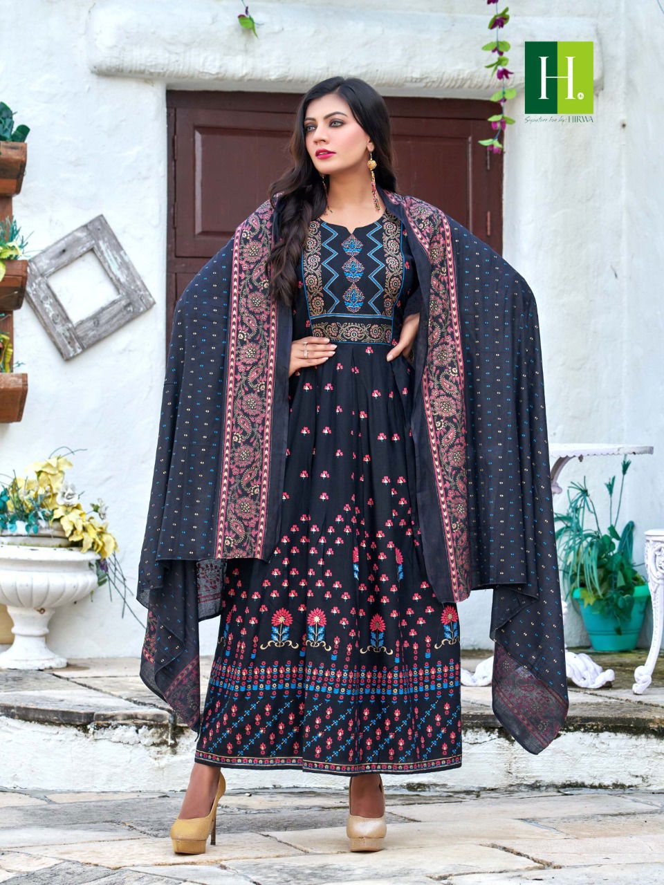 Hirwa Sanskriti Ethnic Wear Wholesale Kurti With Dupatta 